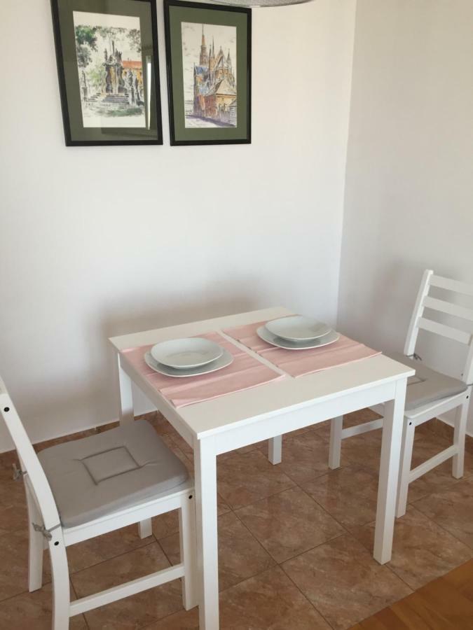 Studio Apartman Lara *** Ösek Dış mekan fotoğraf